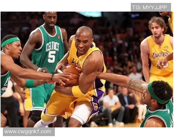 10月10日NBA总决赛湖人对决热火精彩对抗赛前瞻与球员表现分析