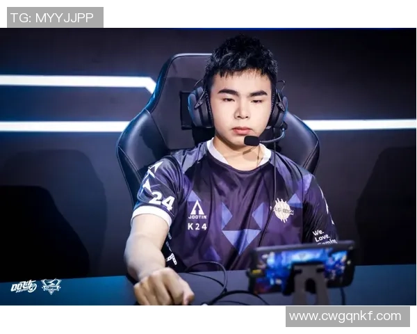 2019年J1联赛精彩回顾名古屋鲸八对阵强敌的激烈对抗